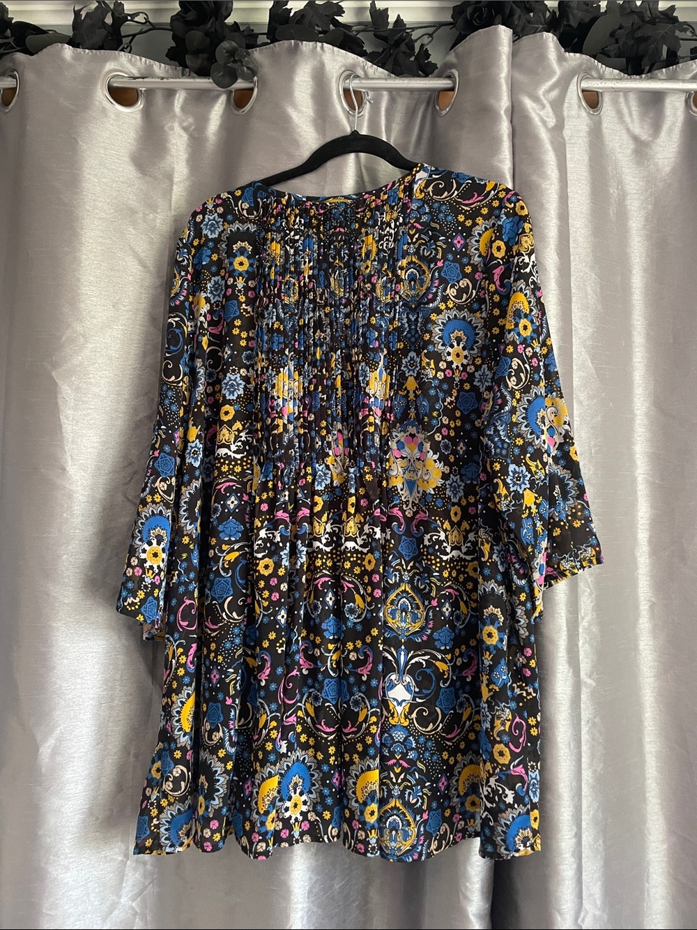 Roaman’s Flowy Floral Top - Picture 4 of 6